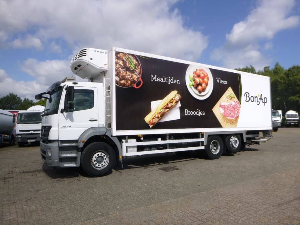 Camion réfrigéré frigorique : utilisation, permis et chaine du froid